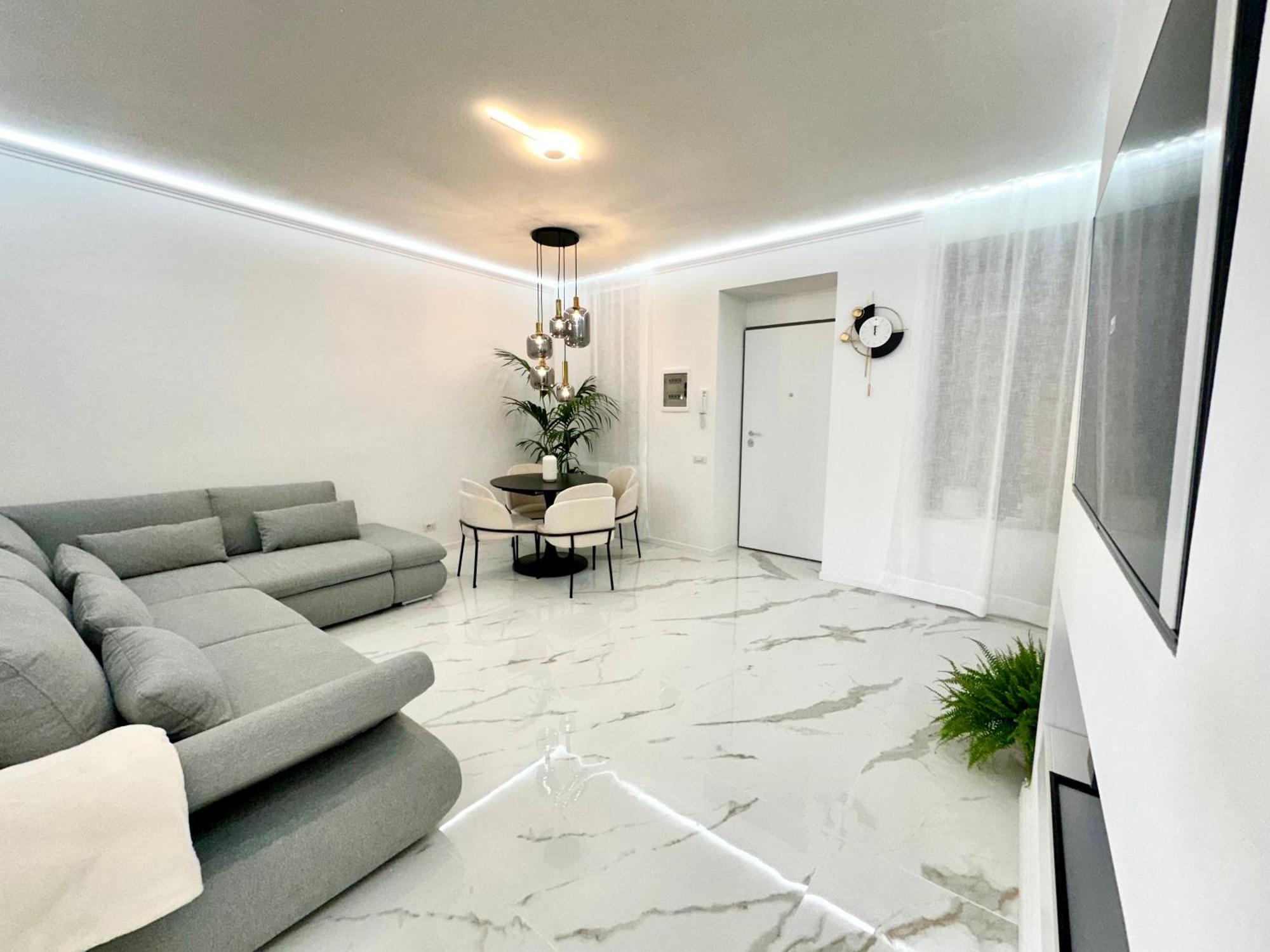 Luna Luxury Suite Bergamo Exteriör bild