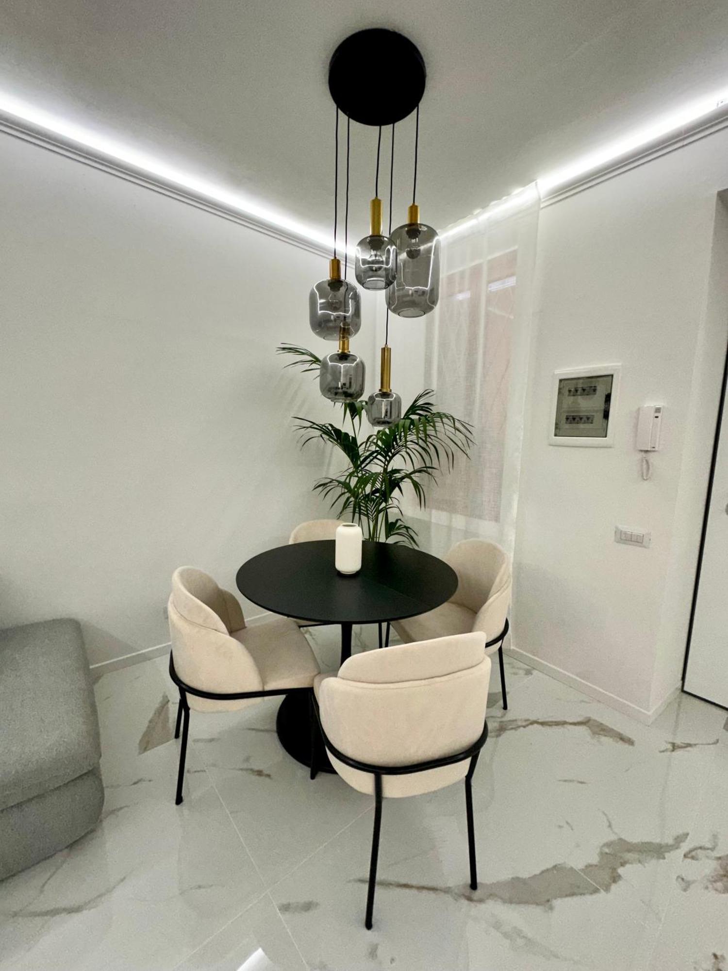 Luna Luxury Suite Bergamo Exteriör bild