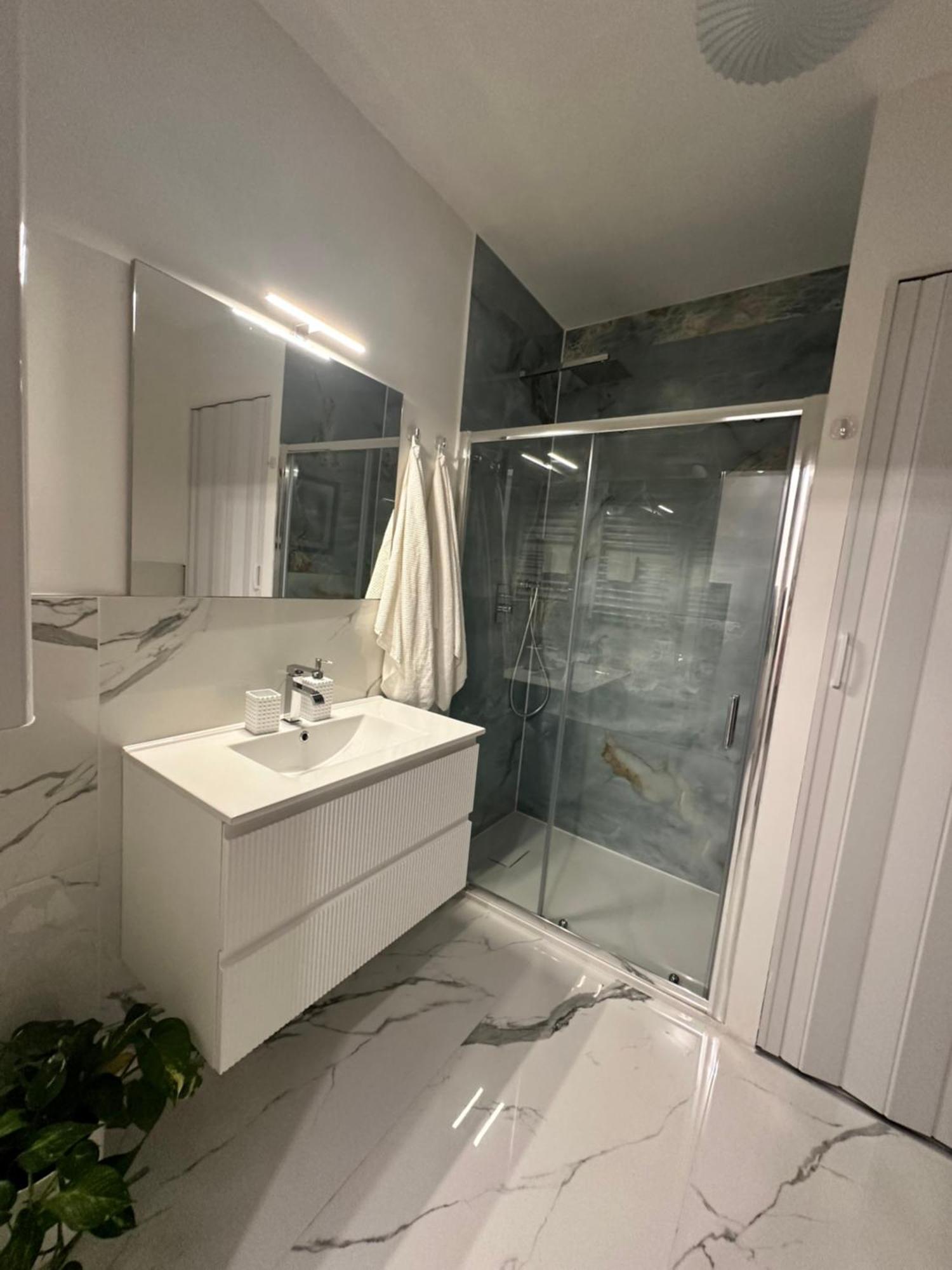 Luna Luxury Suite Bergamo Exteriör bild